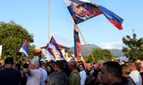 Demonstratie van Bosnische Serviërs bij rechtbank in Sarajevo