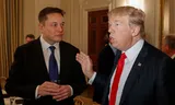 Elon Musk op bezoek bij de toenmalige president Donald Trump, in 2017. De Republikein heeft de techmiljardair dit jaar een adviesrol aangeboden in een eventuele tweede regering-Trump.