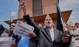 Protest in de plaats Srinigar in de provincie Kasjmir, na de bloedige aanslag van afgelopen dinsdag. Foto Dar Yasin / AP    