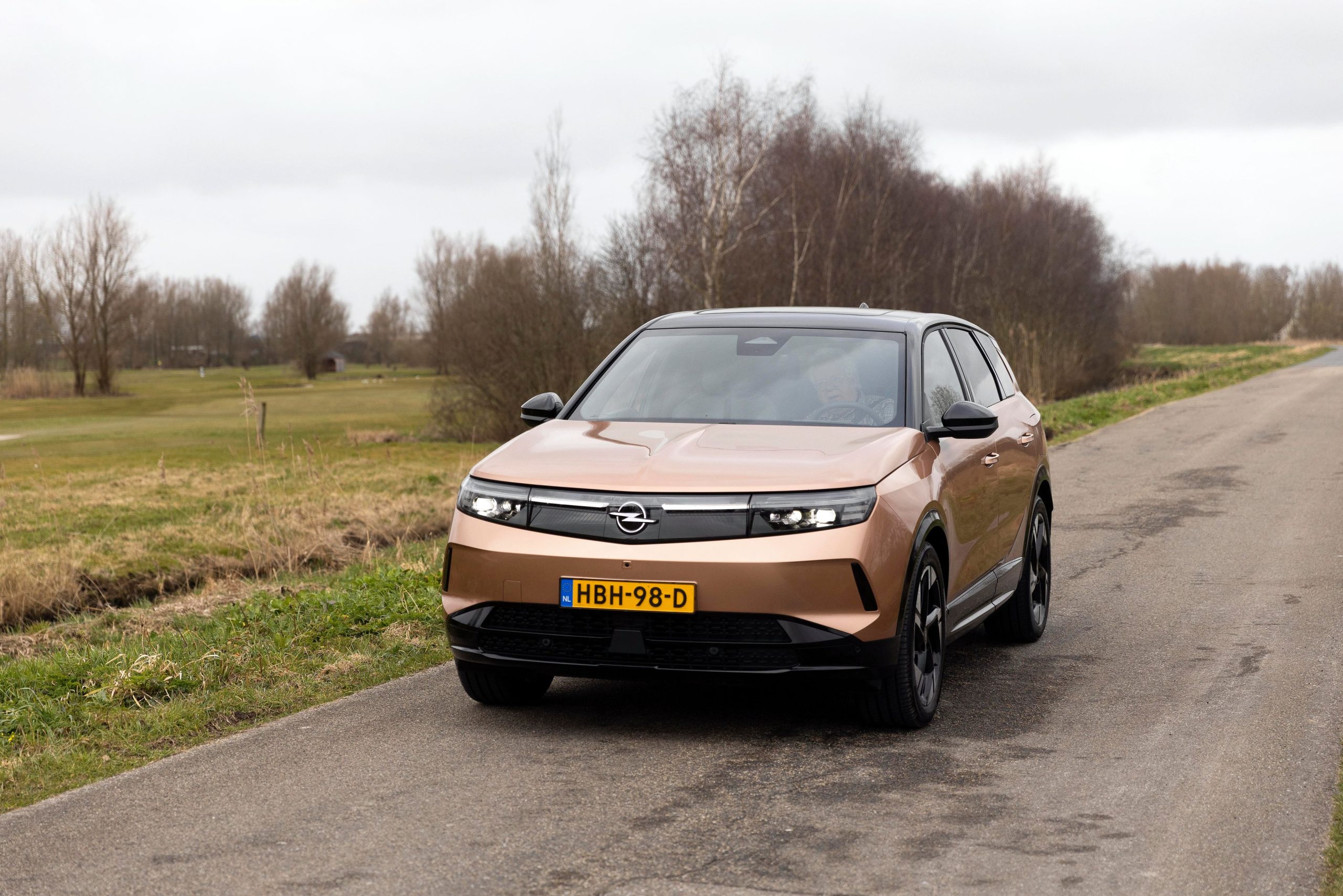 De Opel Grandland is zuinig, maar laadt echt te langzaam