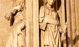 Gotische beelden van de deugden op het stadhuis van Brussel Foto Getty