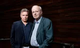Eigenaar van het  ANP Chris Oomen (rechts) en ceo Martijn Bennis.