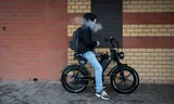 Vapende jongere. Gebruik van nicotine kan al op jonge leeftijd tot een hardnekkige verslaving leiden, zegt staatssecretaris Karremans (Preventie, VVD), die woensdag een actieplan presenteert. 