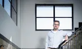 Jakob de Jonge, kunstenaar en activist. Foto Merlijn Doomernik 
