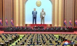 Bijeenkomst van de Opperste Volksassemblee, op een deze week door Noord-Korea zelf vrijgegeven foto. Foto Reuters 