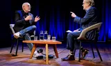 Partijleider van GroenLinks-PvdA Frans Timmermans, onlangs tijdens een interviewavond op een podium met Rood Vooruit-kopstuk Ad Melkert in debatcentrum De Balie. Foto Robin van Lonkhuijsen/ANP