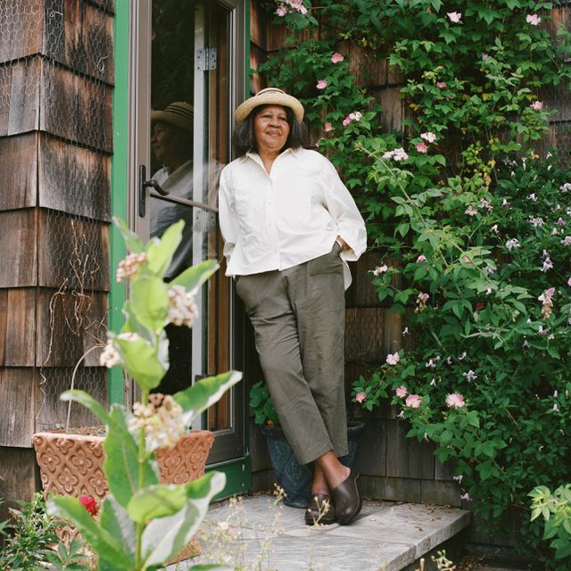 ‘De tuin vertelt me hoe ik moet schrijven.’ De levenslessen van Jamaica Kincaid