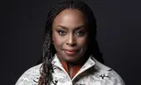 Schrijver Chimamanda Ngozi Adichie: ‘Zelfs mijn vrienden vragen soms: ‘Is dat nou echt misogynie?
