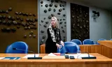 Minister Femke Wiersma (Landbouw, Visserij, Voedselzekerheid en Natuur) voorafgaand aan een debat over stikstof. Foto Bart Maat 