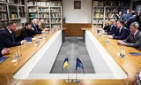 De Oekraïense president Volodymyr Zelensky (links) ontmoet begin juni in Vilnius secretaris-generaal van de NAVO Mark Rutte (rechts). Foto AGP