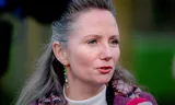 Minister Agema bij aankomst van de ministerraad.