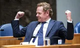 Demissionair minister David van Weel (Asiel en Migratie) tijdens het debat in de Tweede Kamer over asielwetten van voormalig minister Faber. Foto Lina Selg 