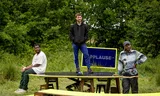 Theater Rast repeteert deze week op Terschelling de eerste voorstellingen van hun nieuwe show ‘MadameJeanette’.