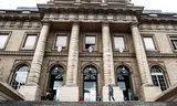 Het is voor het eerst in Frankrijk dat een zogeheten Cour d’Assises, een rechtbank die misdrijven behandelt,  zich buigt over een terrorismezaak met extreem-rechtse verdachten. Op de foto het gerechtsgebouw in Parijs. 
