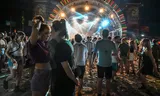 Bezoekers op festival Zwarte Cross in Lichtenvoorde. 