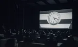 ‘The Clock’ tijdens een vertoning in het Museum of Modern Art in New York, in november 2024. Foto George Etheredge/The New York Times) 