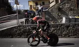 Thymen  Arensman eindigde vrijdag in de eerste tijdrit van deze Giro d’Italia als vierde en staat in de top-10 van het algemeen klassement.