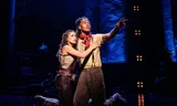 Scène uit de voorstelling ‘Hadestown’. Foto  Danny Kaan