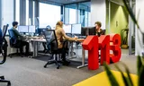 Medewerkers van de hulplijn 113 Zelfmoordpreventie. Foto Remko de Waal 